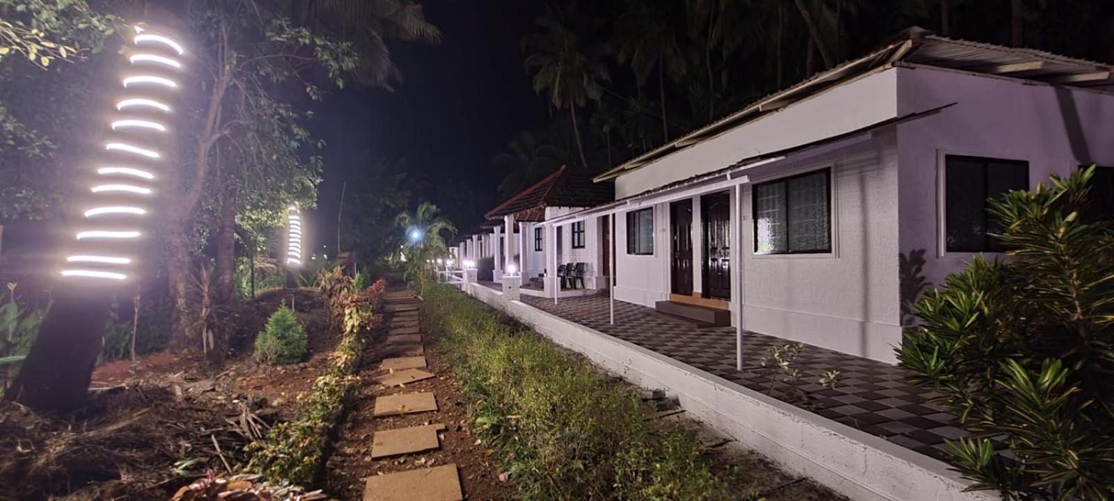 Swastha Wellness Centre Hotel Kumta Exterior photo